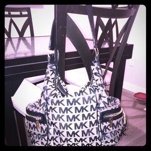 Michael Kors Shoulder Bag